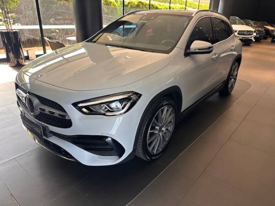 MERCEDES-BENZ GLA 200 1.3 GCI GASOLINA AMG LINE 7G-DCT MERCEDES-BENZ GLA 200 1.3 GCI GASOLINA AMG LINE 7G-DCT